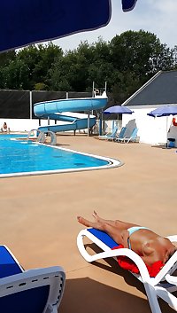 Old Lady Topless pool