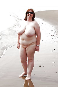 BBW matures and grannies at the beach (56)
